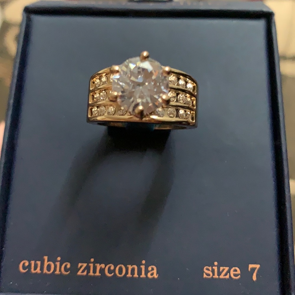 Brand new wedding ring